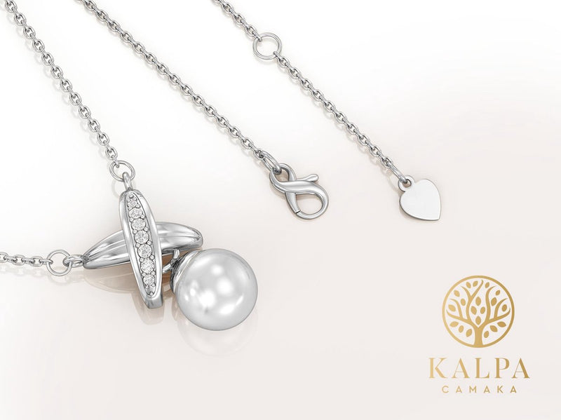 Yolora Dames Ketting met Hanger - Kalpa Camaka Parel en Kristallen - Zilverkleurig - 18K Witgoud Verguld - Vrouwen Collier Zilver - Sieraden - Luxe Giftbox - Geschenkdoos - Cadeau doos - Exclusieve Geschenkverpakking - Mooie Cadeauverpakking