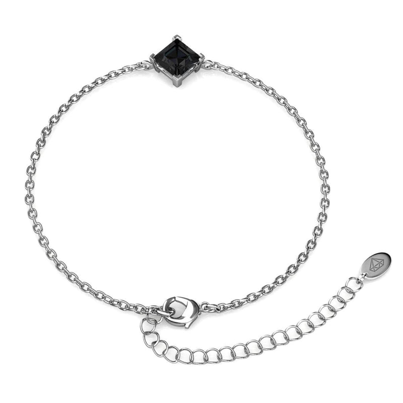 Yolora Dames Armband met Bedel en Zwart Kalpa Camaka Kristal - Zilverkleurig - 18K Witgoud Verguld - Cadeauverpakking