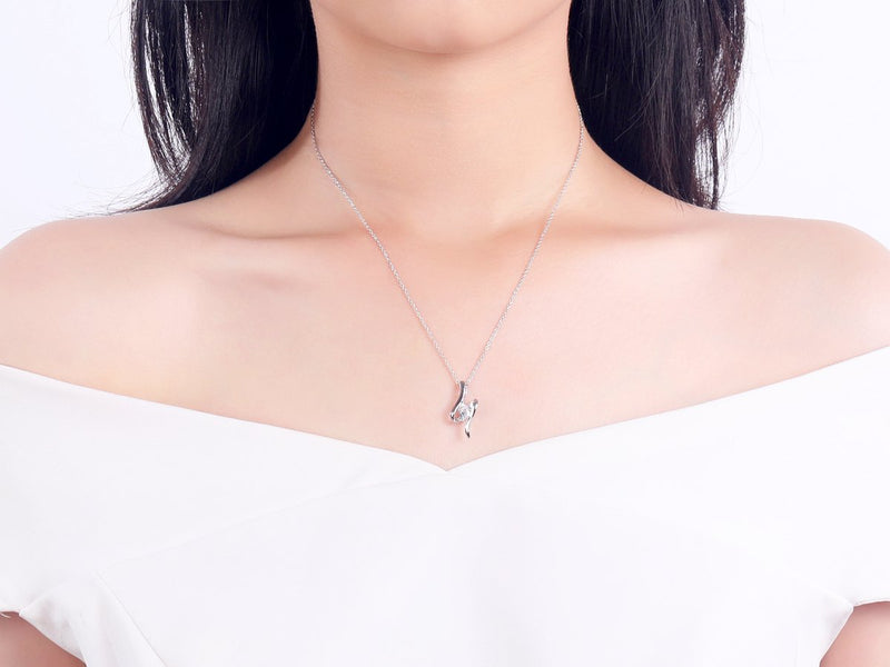 Yolora Elegance ketting met Hanger en Kalpa Camaka kristallen - Zilverkleurig - 18K Witgoud Verguld - Vrouwen Collier Zilver - Halsketting - Sieraden - Luxe Giftbox - Geschenkdoos - Cadeau doos - Geschenkverpakking - Mooie Cadeauverpakking