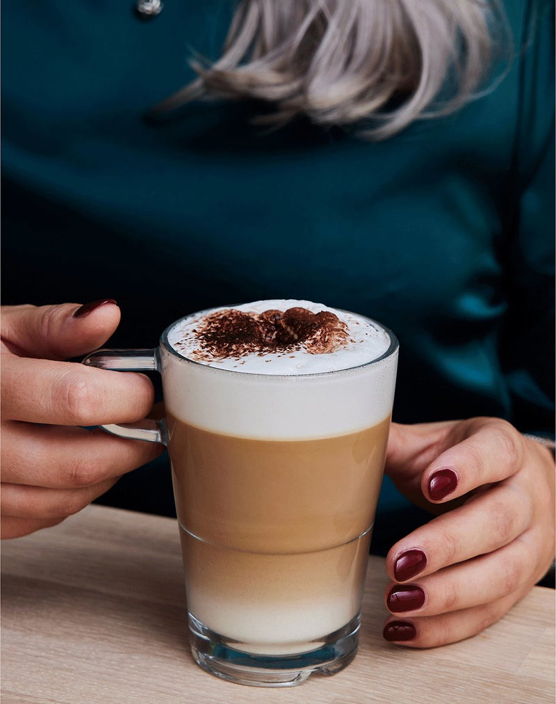 StangVollby Melkopschuimer Zwart - 3-in-1 Melkopschuimer - Warme & Koude Opgeschuimde Melk - Elektrisch - Opschuimen en Verwarmen - Warme Melk - Meerdere Functies - Kunststof - RVS – Koffie - Cappuccino - Cafè Latte - Latte Macchiato